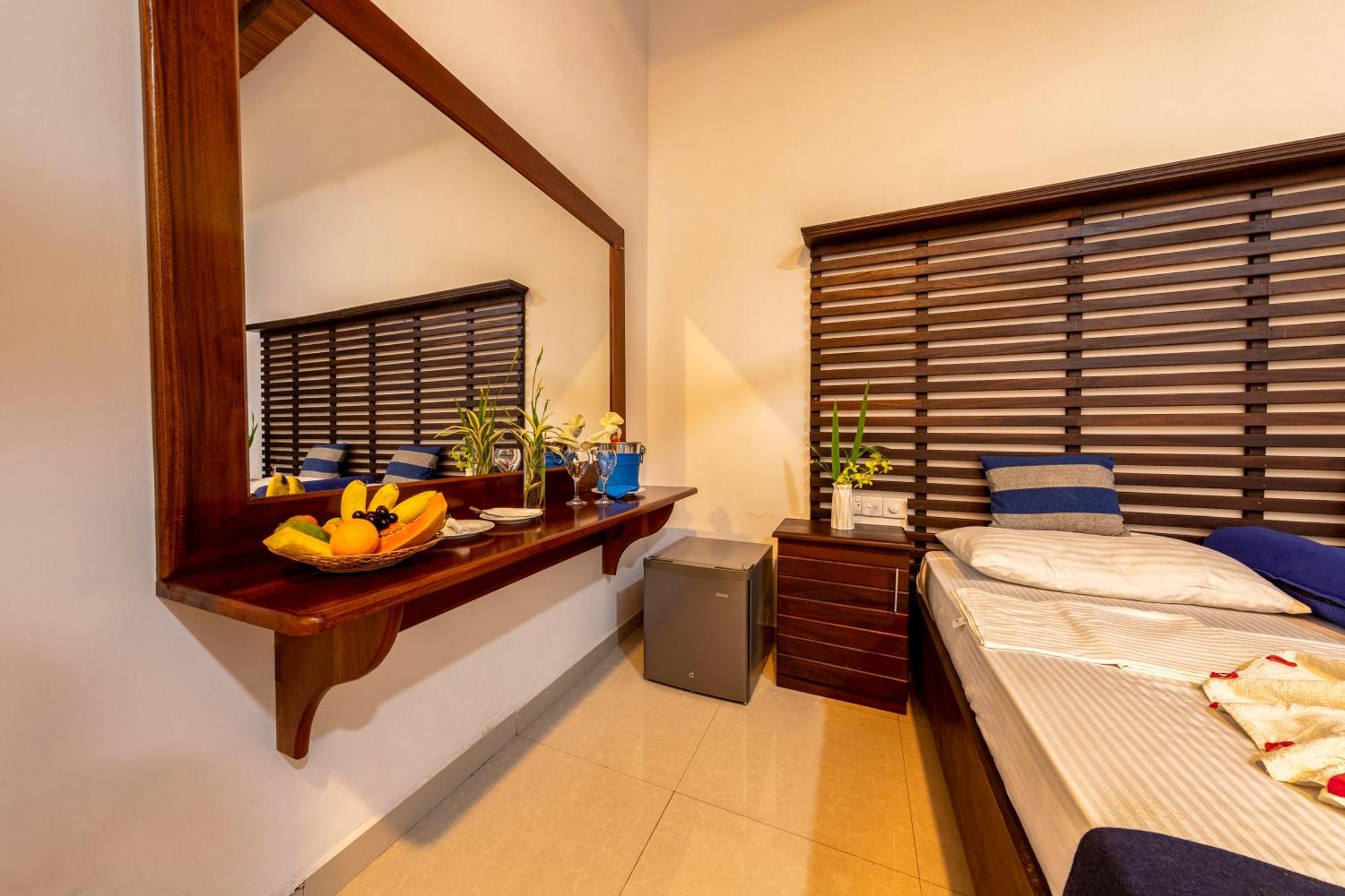 Owinmo Hotel & Reception Hall Galle Exterior foto
