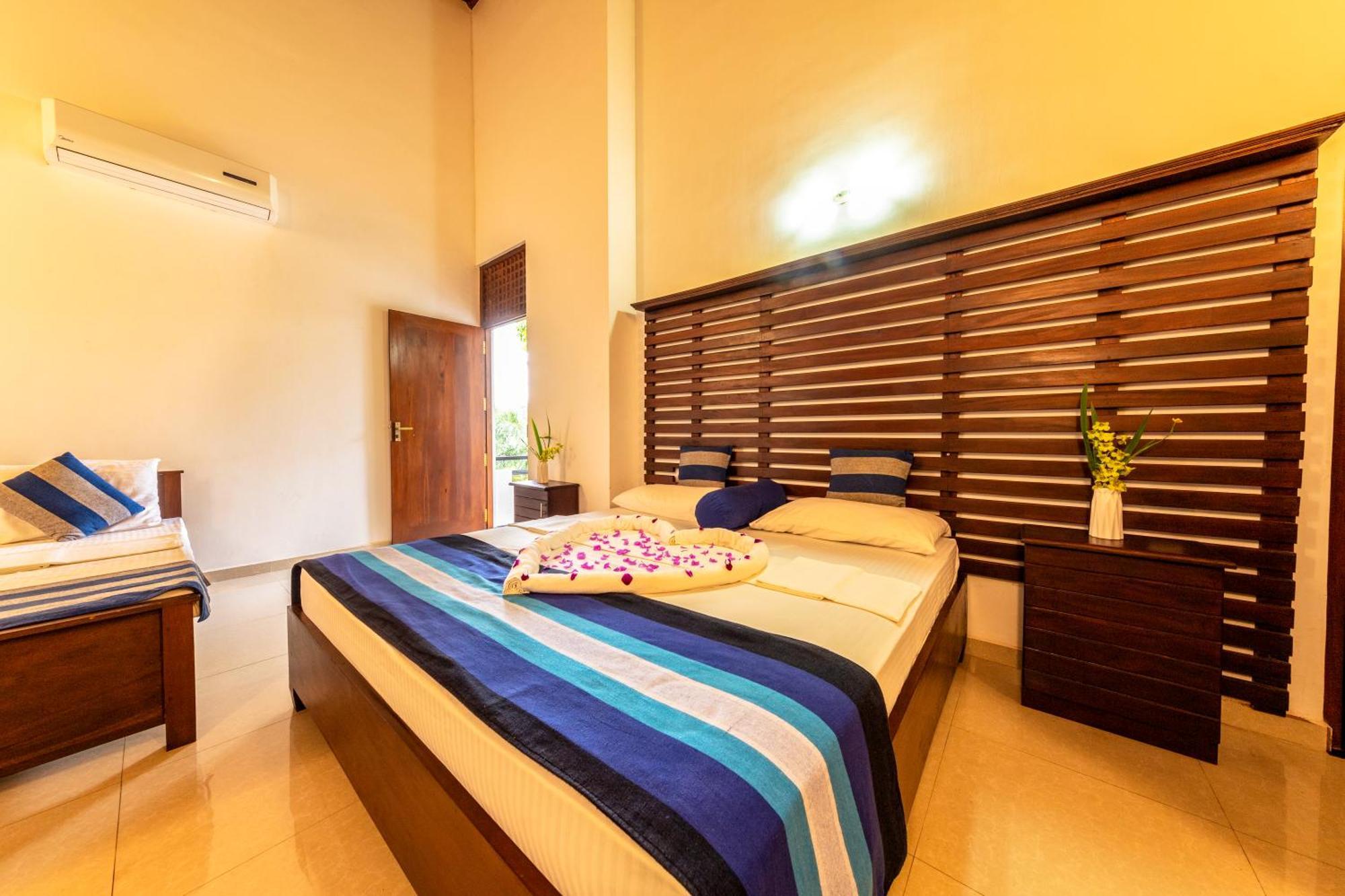 Owinmo Hotel & Reception Hall Galle Exterior foto