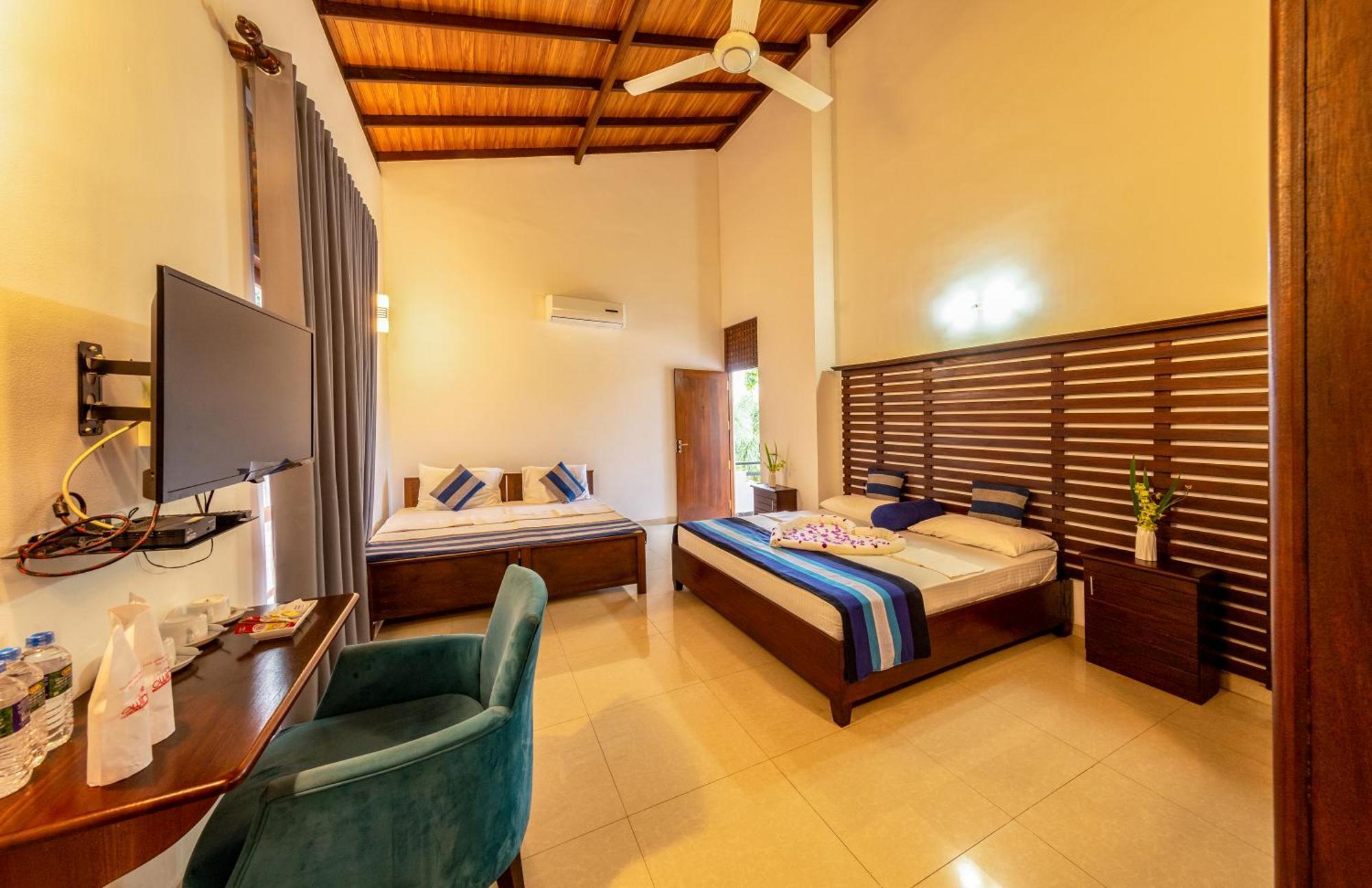 Owinmo Hotel & Reception Hall Galle Exterior foto